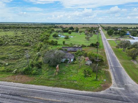 25 County Road 242 Matagorda TX 77457