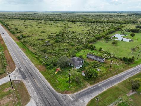 25 County Road 242 Matagorda TX 77457