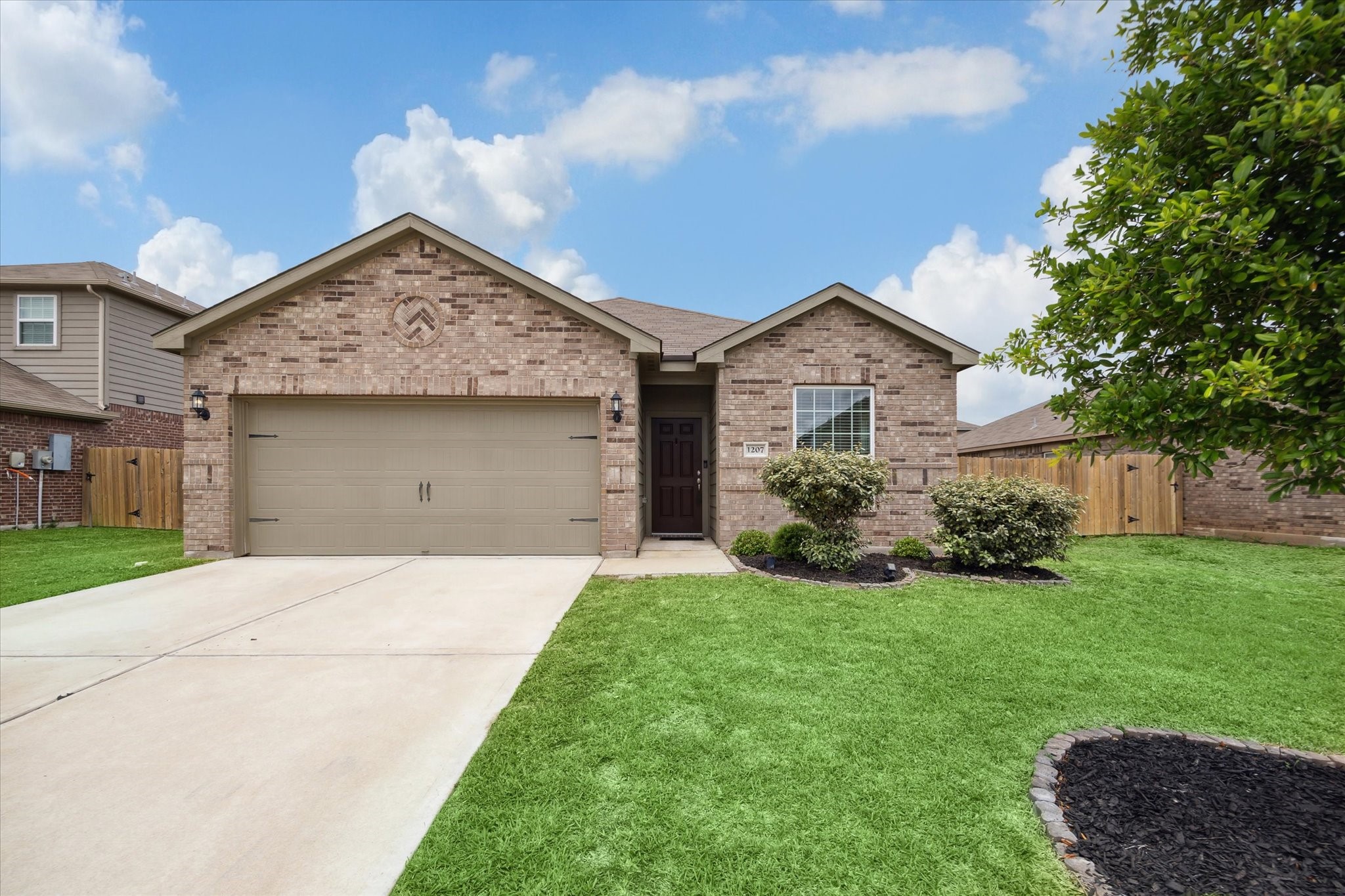 1207 Hollow Stone Drive Rosharon TX 77583