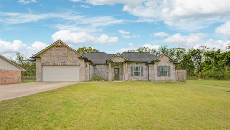 62 Ivy Court Jones Creek TX 77541