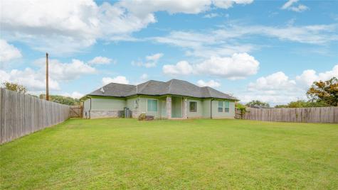 62 Ivy Court Jones Creek TX 77541