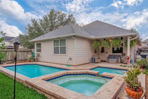 6111 Starbrook Creek Drive Katy TX 77494