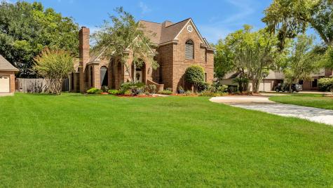 326 Timbercreek Drive Lake Jackson TX 77566
