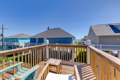 2332 Martinique Crystal Beach TX 77650