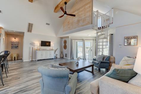 2332 Martinique Crystal Beach TX 77650