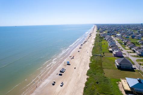 2332 Martinique Crystal Beach TX 77650