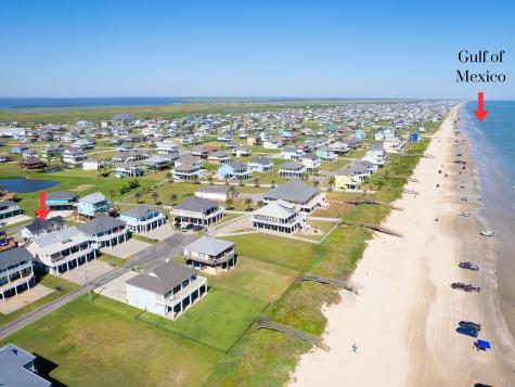 2332 Martinique Crystal Beach TX 77650