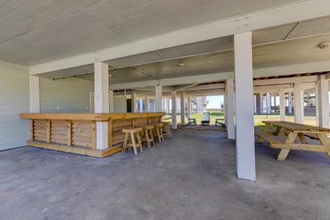 2332 Martinique Crystal Beach TX 77650