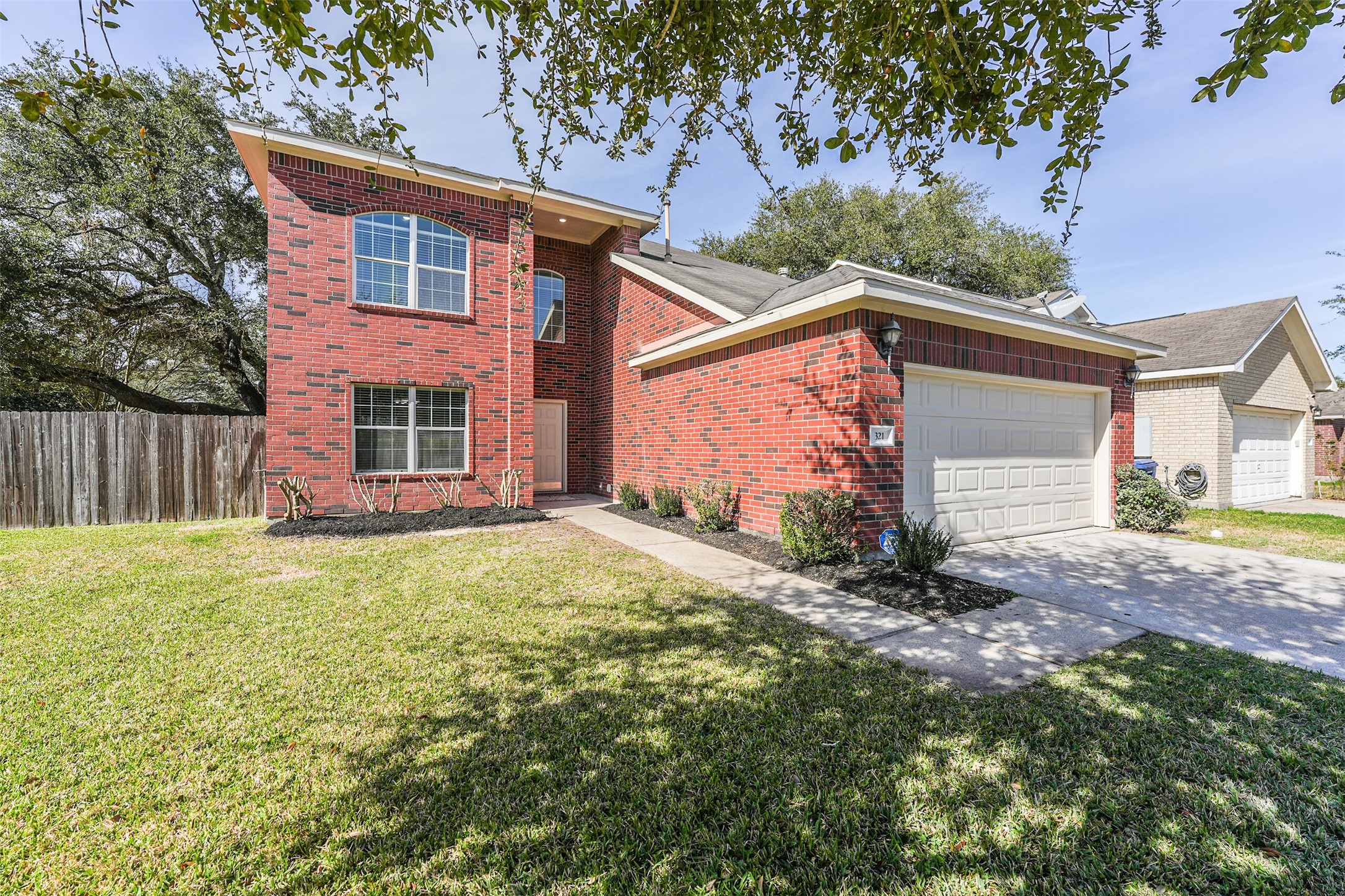 321 S Heritage Oaks Drive Texas City TX 77591