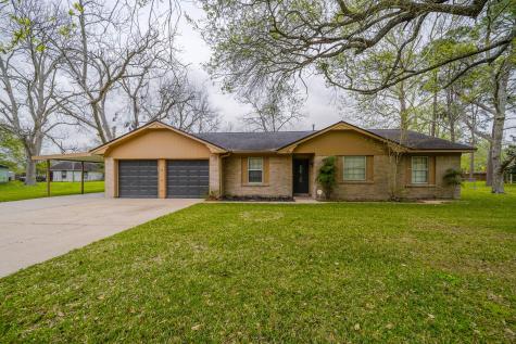 2404 Westfield Street Alvin TX 77511