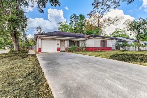 6003 Belneath Street Houston TX 77033