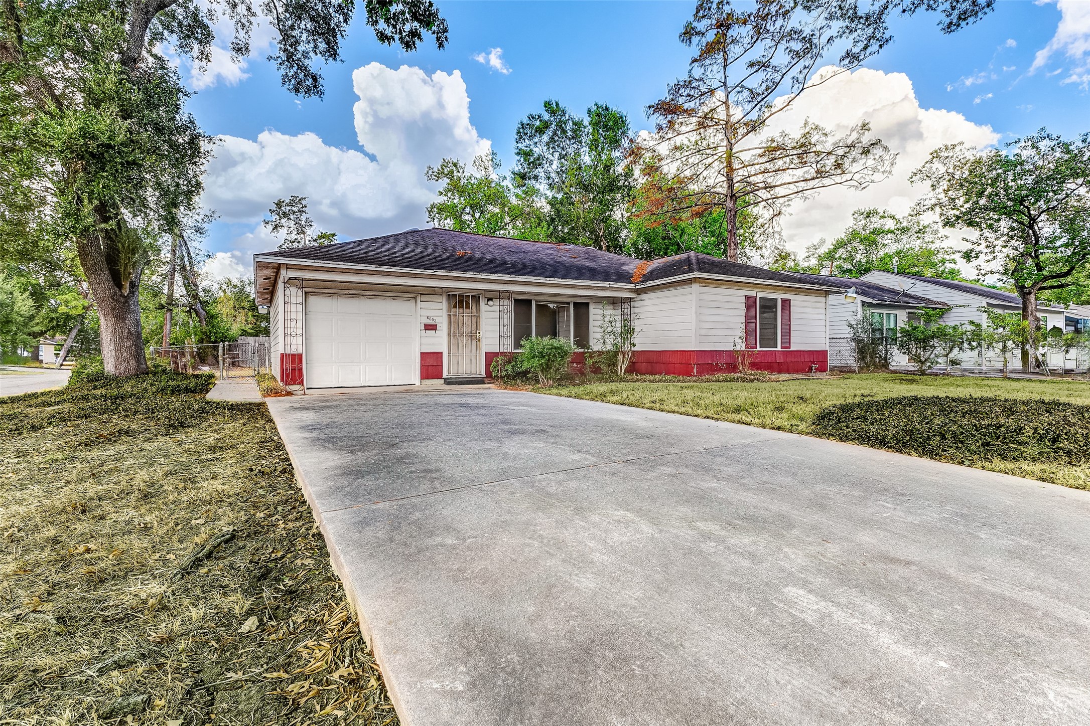 6003 Belneath Street Houston TX 77033