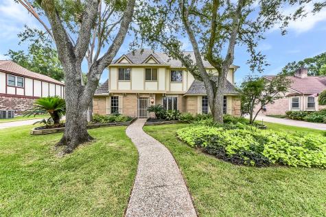 2614 Manila Lane Houston TX 77043