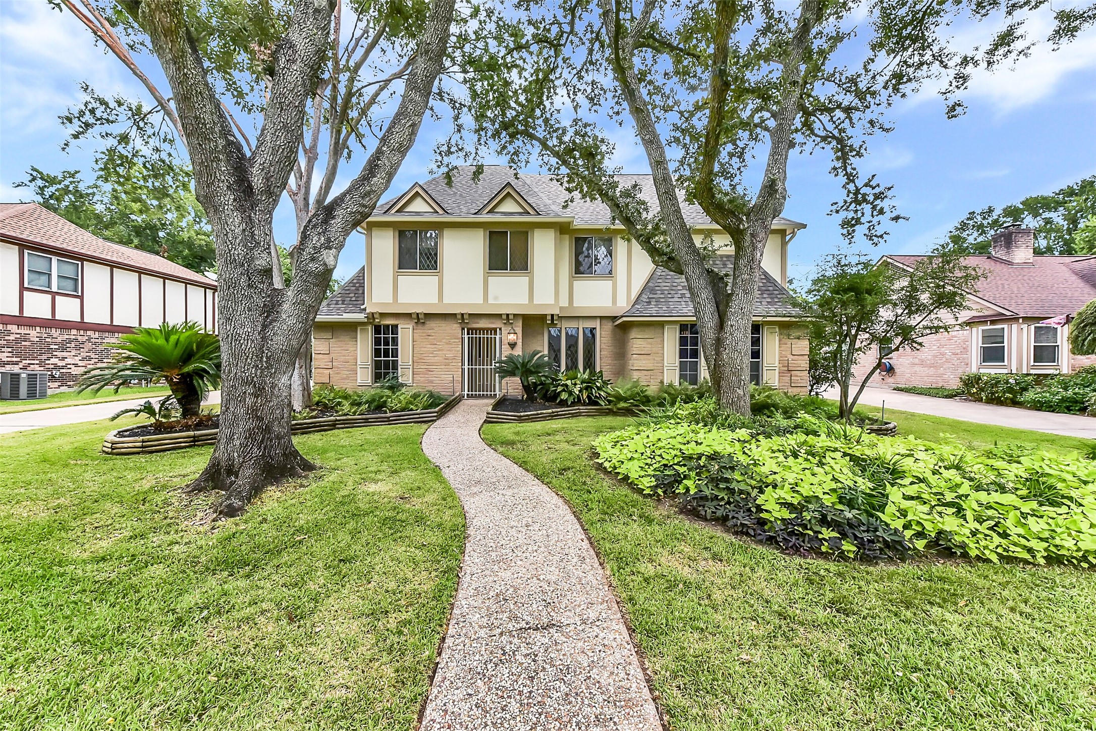 2614 Manila Lane Houston TX 77043