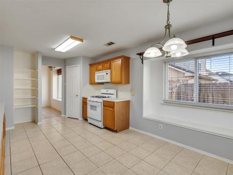 8018 Fox Street Baytown TX 77523