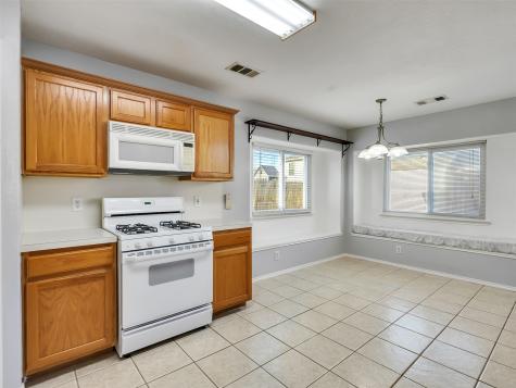 8018 Fox Street Baytown TX 77523