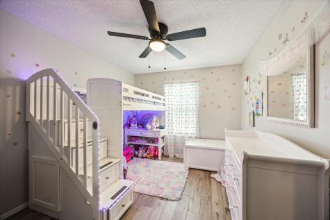 503 West Street Sealy TX 77474