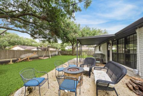 503 West Street Sealy TX 77474