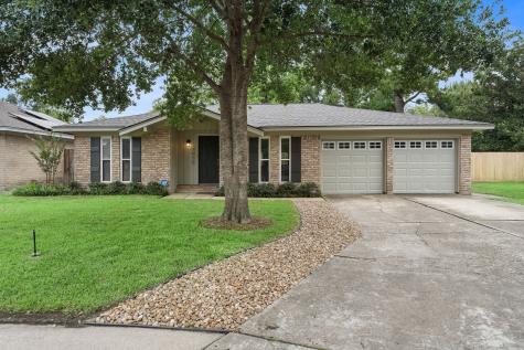 7055 Shady Arbor Lane Houston TX 77040