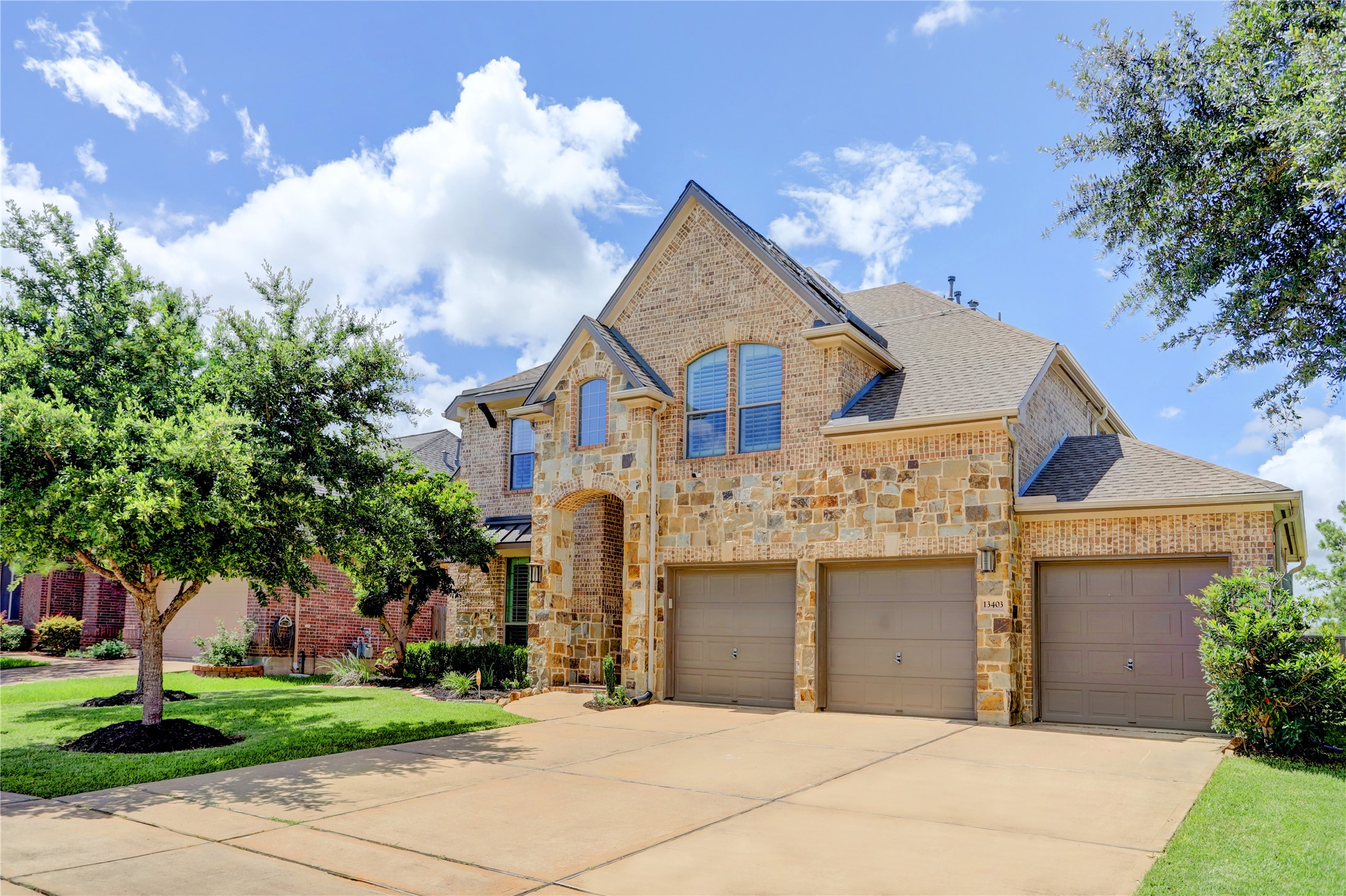 13403 Indigo Sands Drive Pearland TX 77584