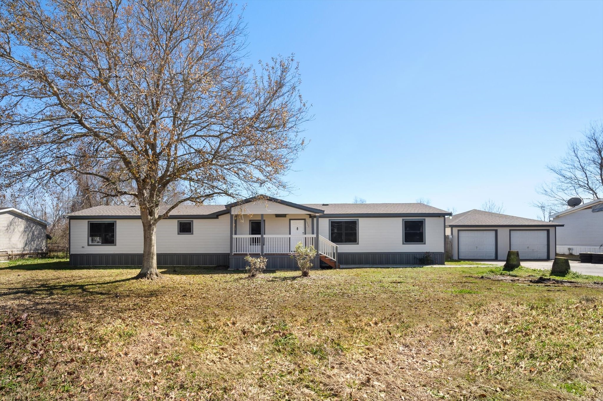 10022 S Country Drive Alvin TX 77511