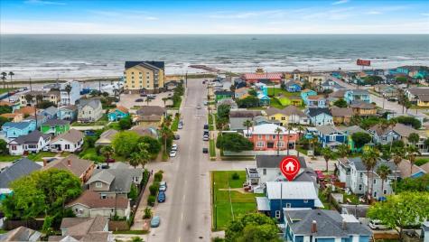 2115 29th Street Galveston TX 77550