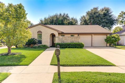 12119 Scottsdale Drive Meadows Place TX 77477