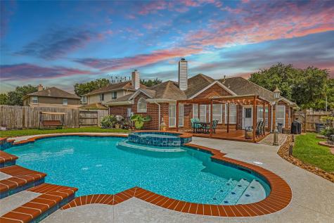 1914 Endeavor Court Seabrook TX 77586