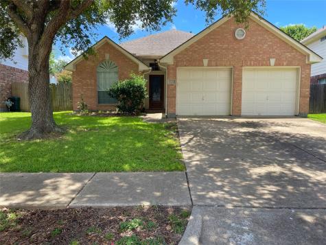 17002 Hidden Treasure Circle Friendswood TX 77546