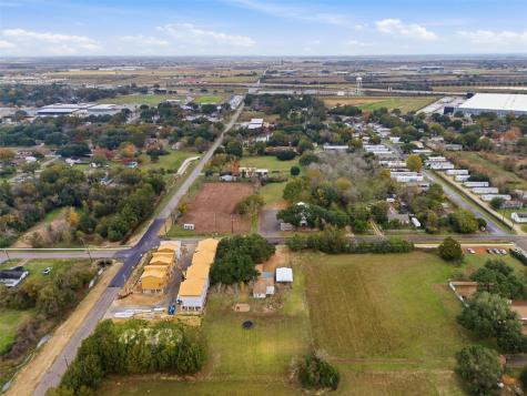 31921 Waller Tomball Road Waller TX 77484