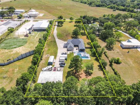 17383 County Road 127 Pearland TX 77581