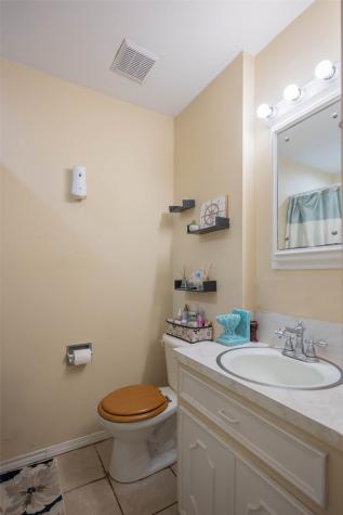 1856 Acacia Circle Freeport TX 77541