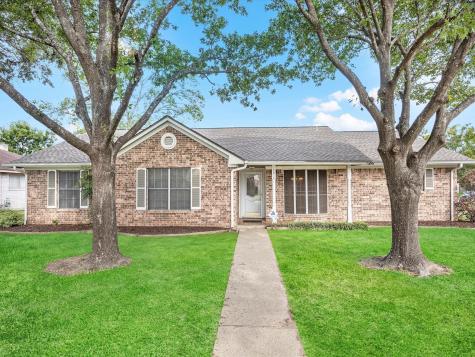 4014 W Court Street Deer Park TX 77536