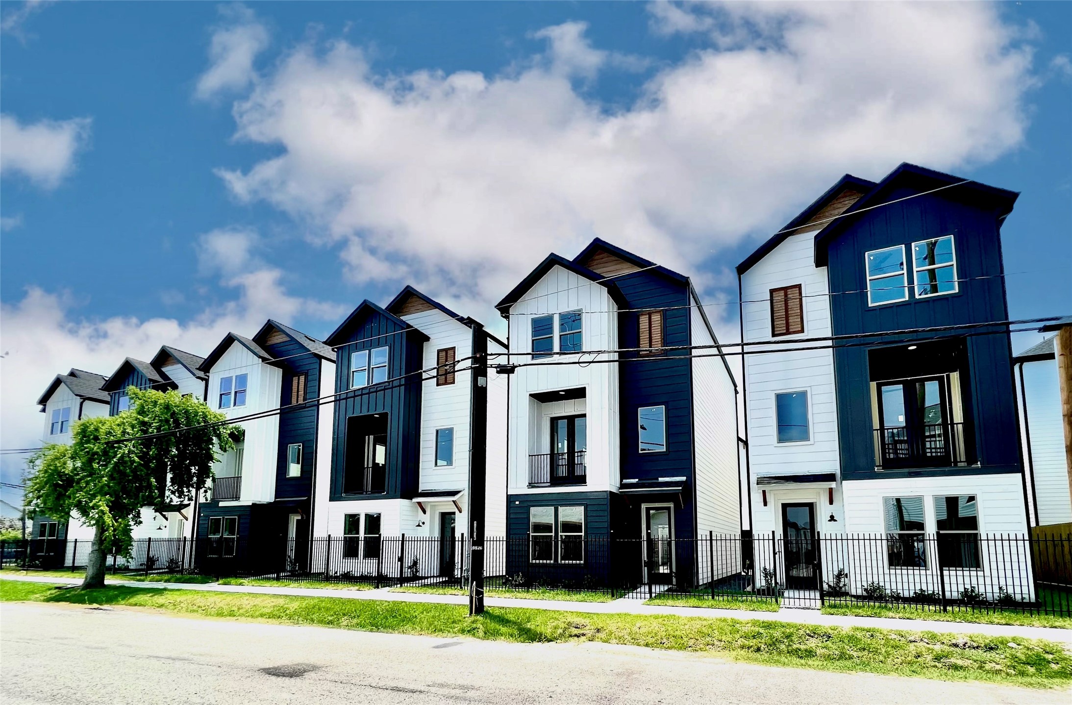 4533 Old Yale Street Houston TX 77018