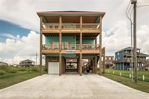 1129 Blue Water Drive Crystal Beach TX 77650
