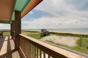 1129 Blue Water Drive Crystal Beach TX 77650