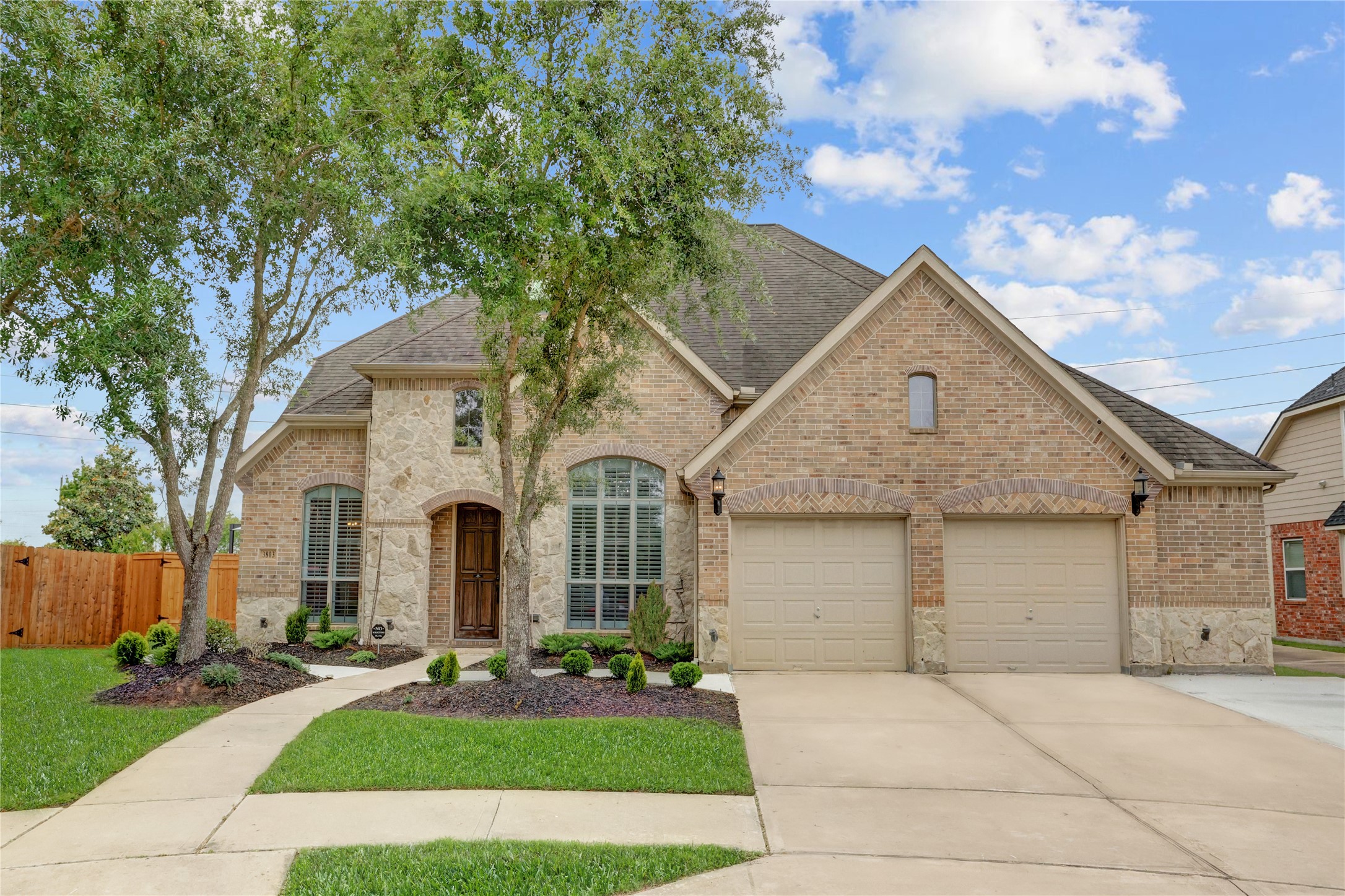 3803 Dover Bluff Lane Sugar Land TX 77479