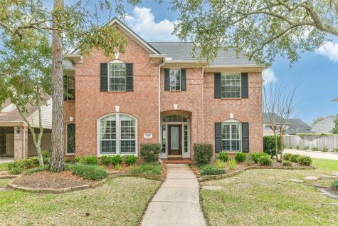 4318 Towering Oak Court Houston TX 77059