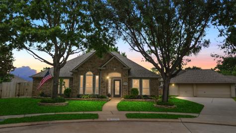 15702 Sweetrose Place Houston TX 77095