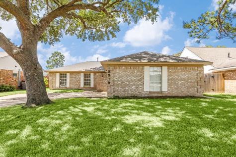 15919 Hickory Knoll Drive Houston TX 77059