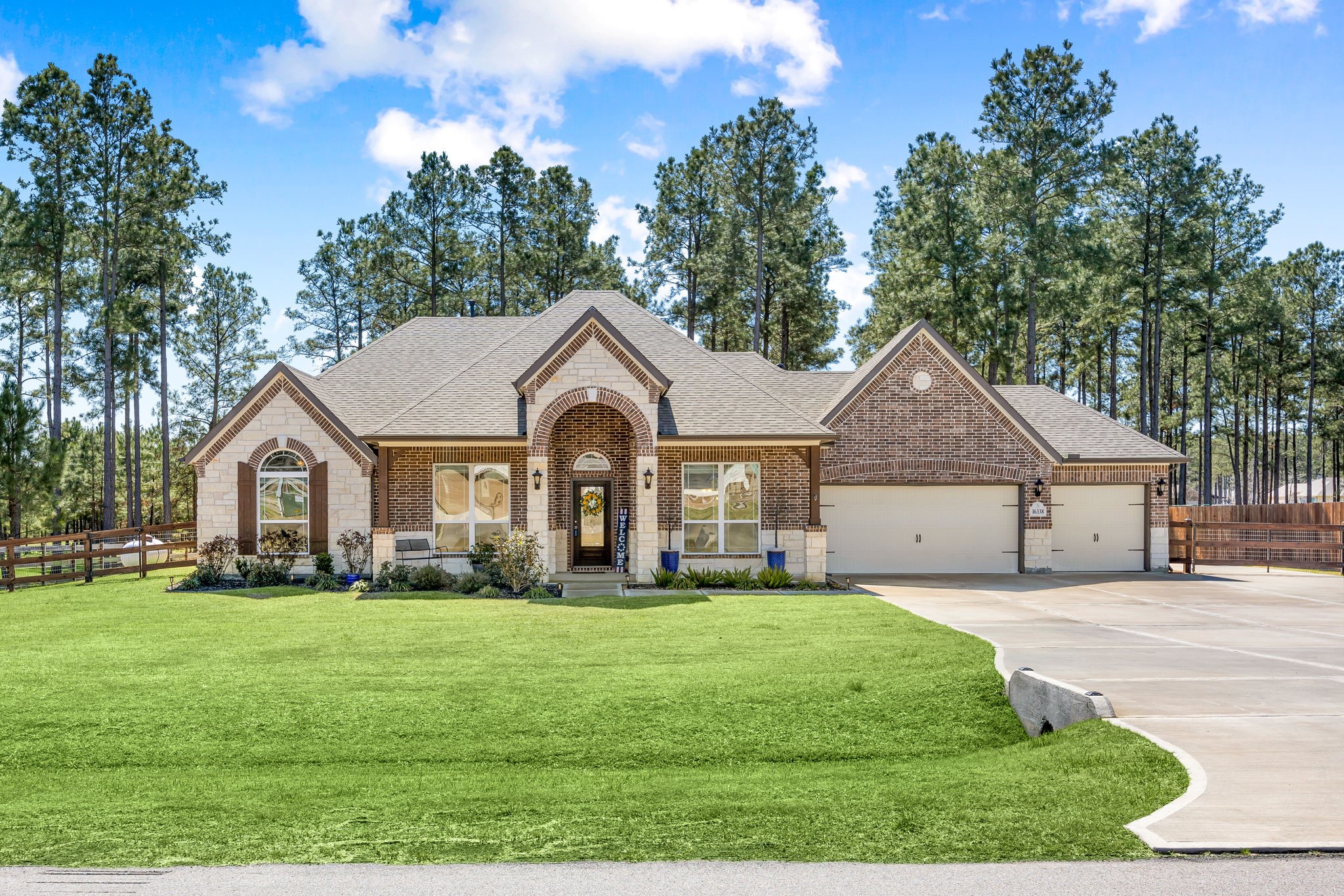 16338 Ellis Street Conroe TX 77303
