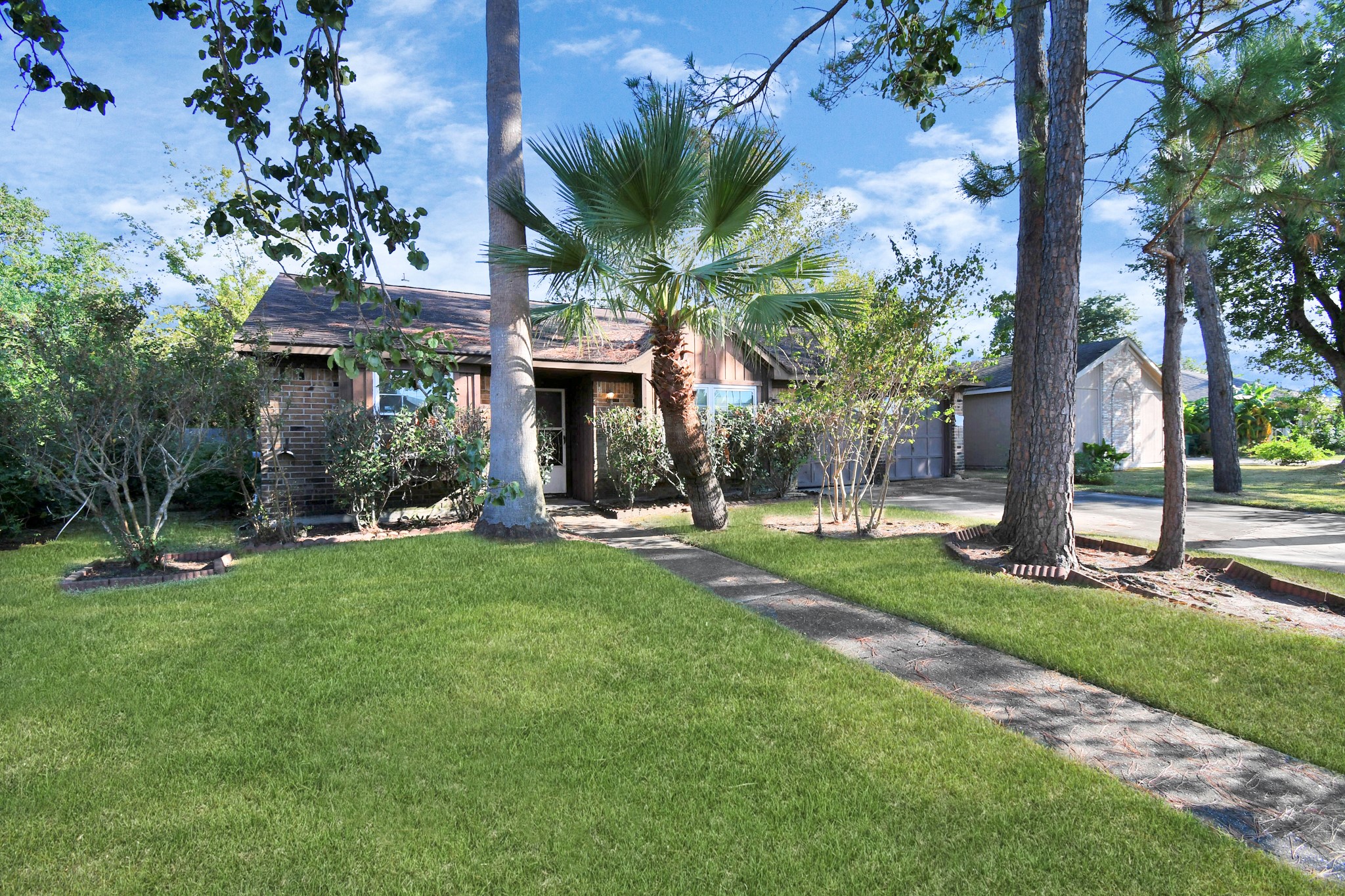 12054 Sela Lane Houston TX 77072