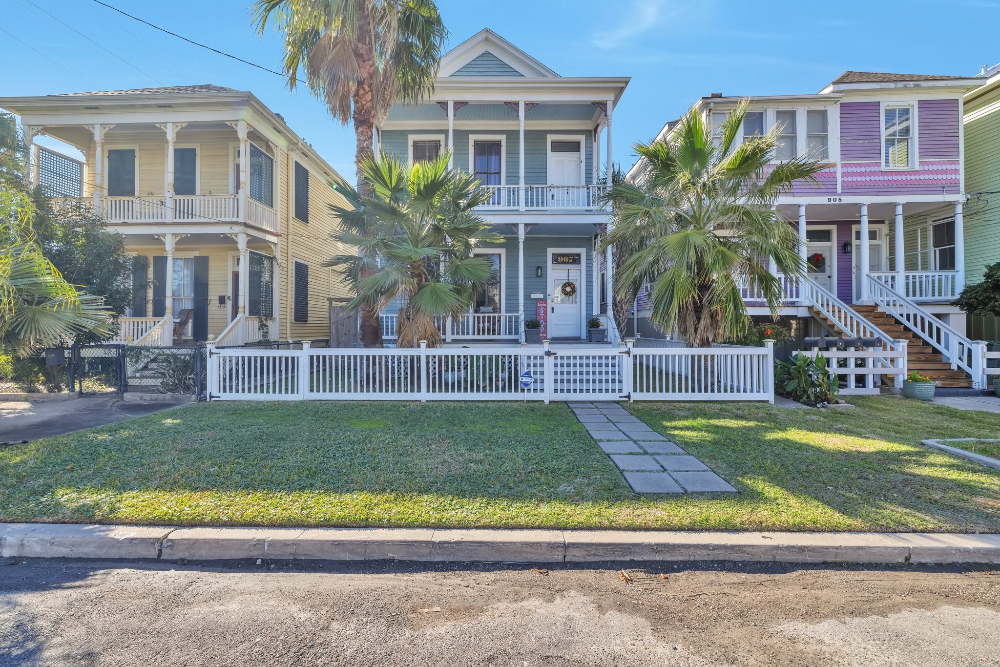 907 20th Street Galveston TX 77550