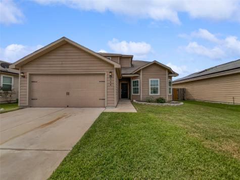 746 Crystal Lakes Drive Brookshire TX 77423