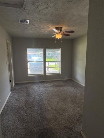 413 Betty Road South Houston TX 77587
