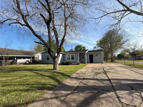 5402 Flamingo Drive Houston TX 77033