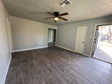 5402 Flamingo Drive Houston TX 77033