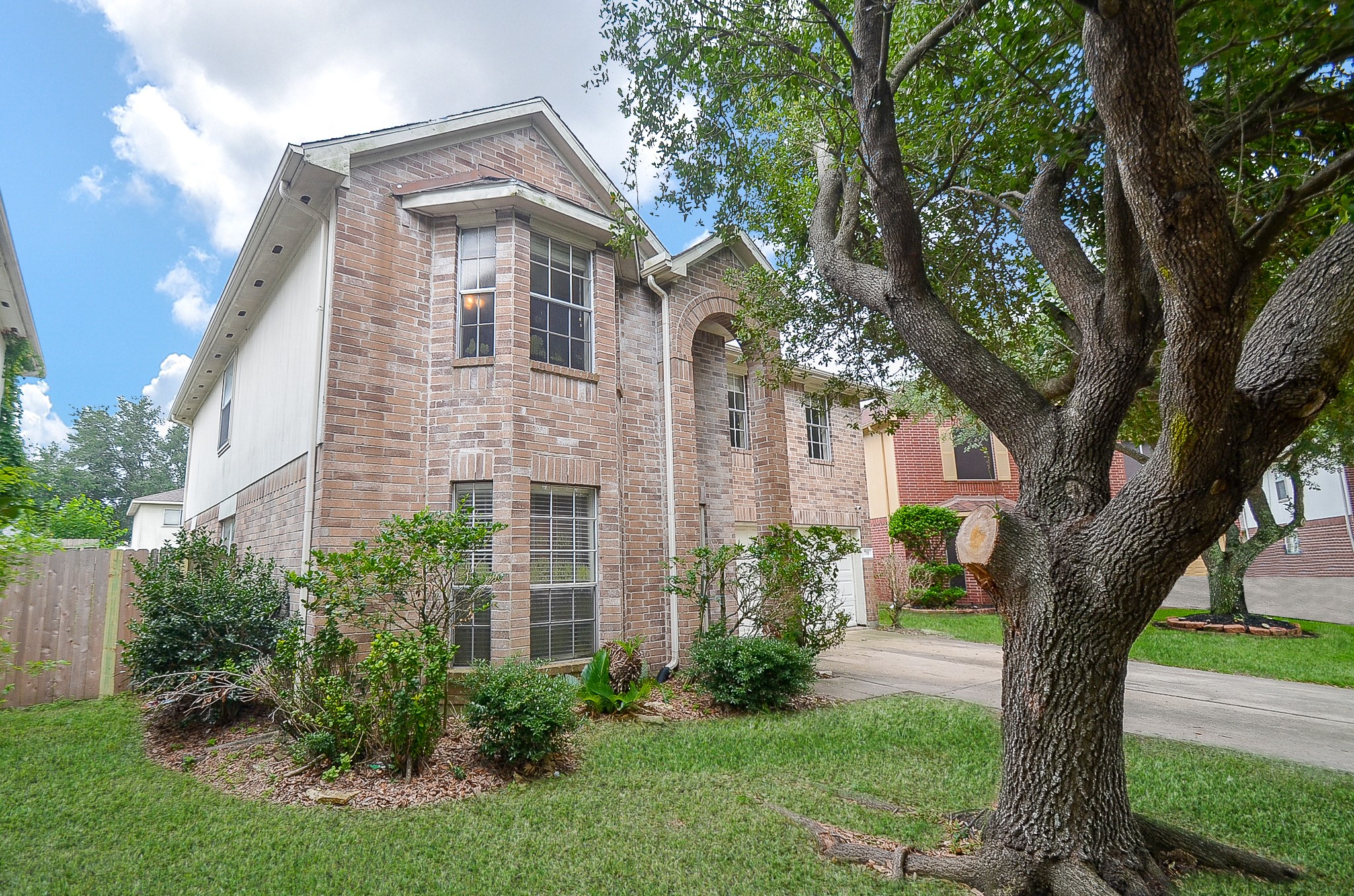 710 Hidden Ridge W Houston TX 77073