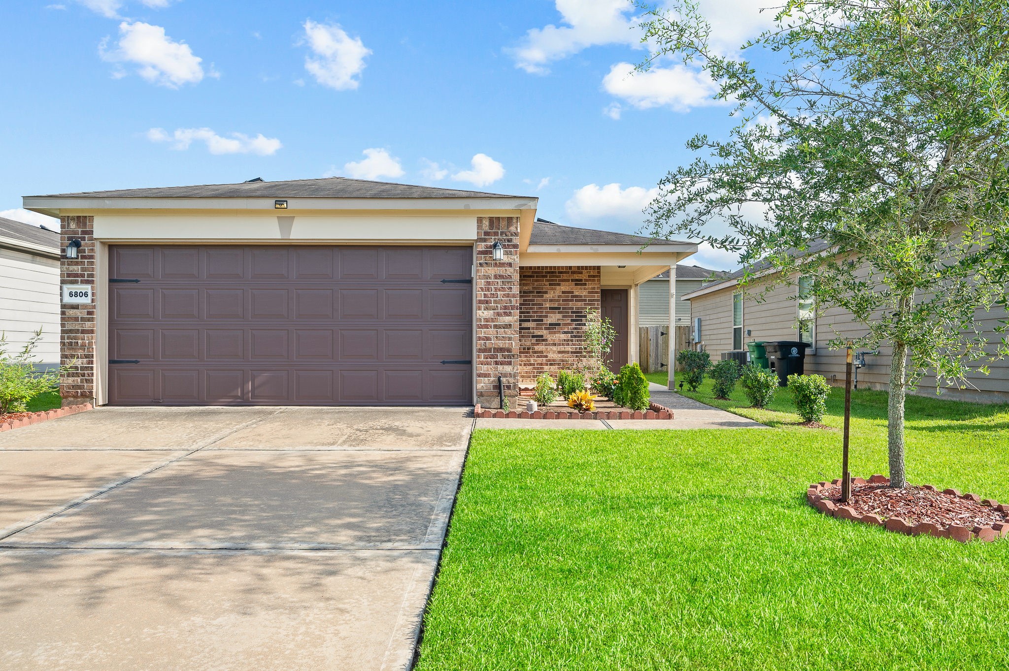 6806 Brimridge Lane Houston TX 77048