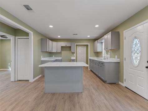 2110 Horn Road Bay City TX 77414